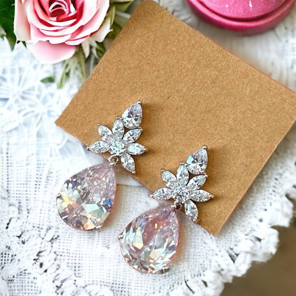 New! Large Silver Tear Drop Diamond Earrings - Picture 6 of 6